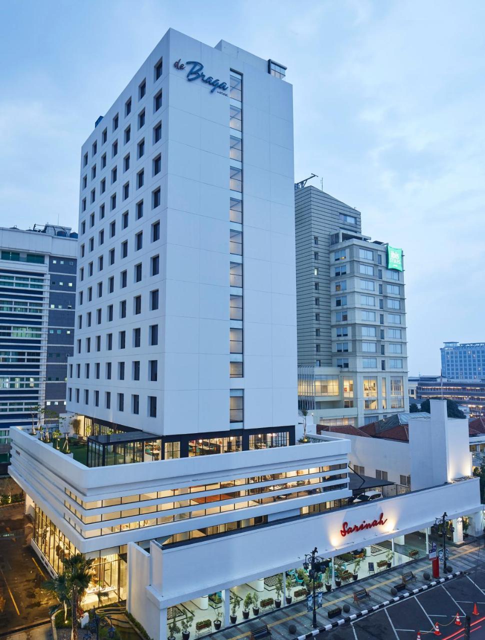De Braga, Artotel Curated Bandung Extérieur photo